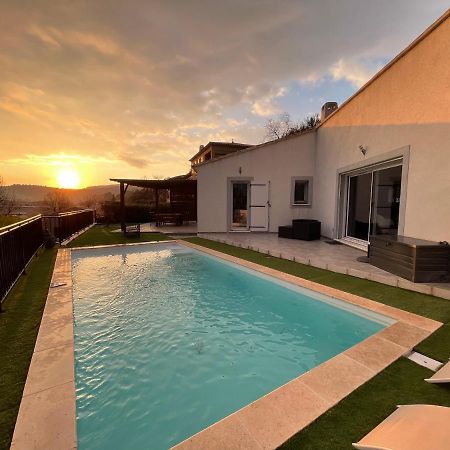 Villa Avec Piscine Cuers Εξωτερικό φωτογραφία